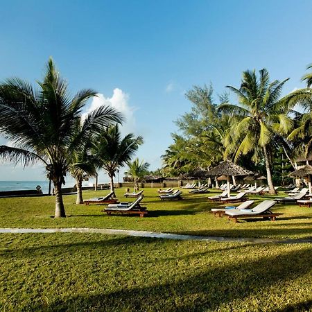 Neptune Palm Beach Boutique Resort & Spa Galu Esterno foto