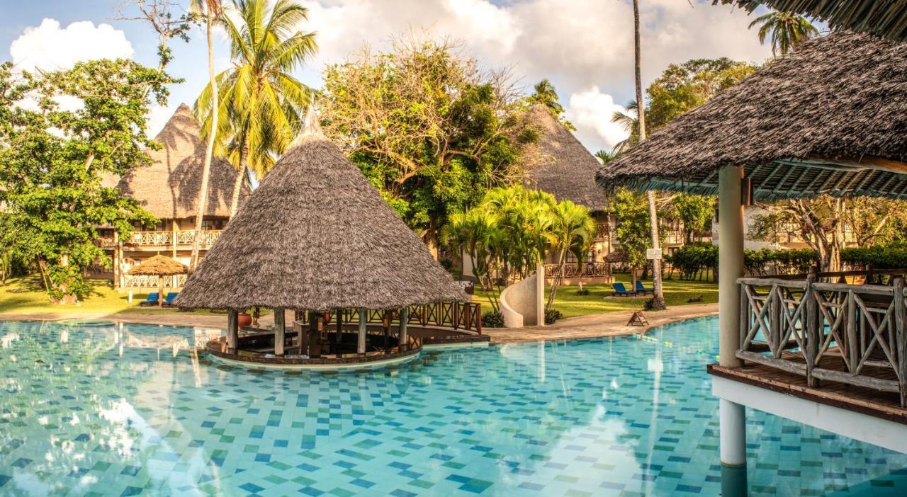 Neptune Palm Beach Boutique Resort & Spa Galu Esterno foto