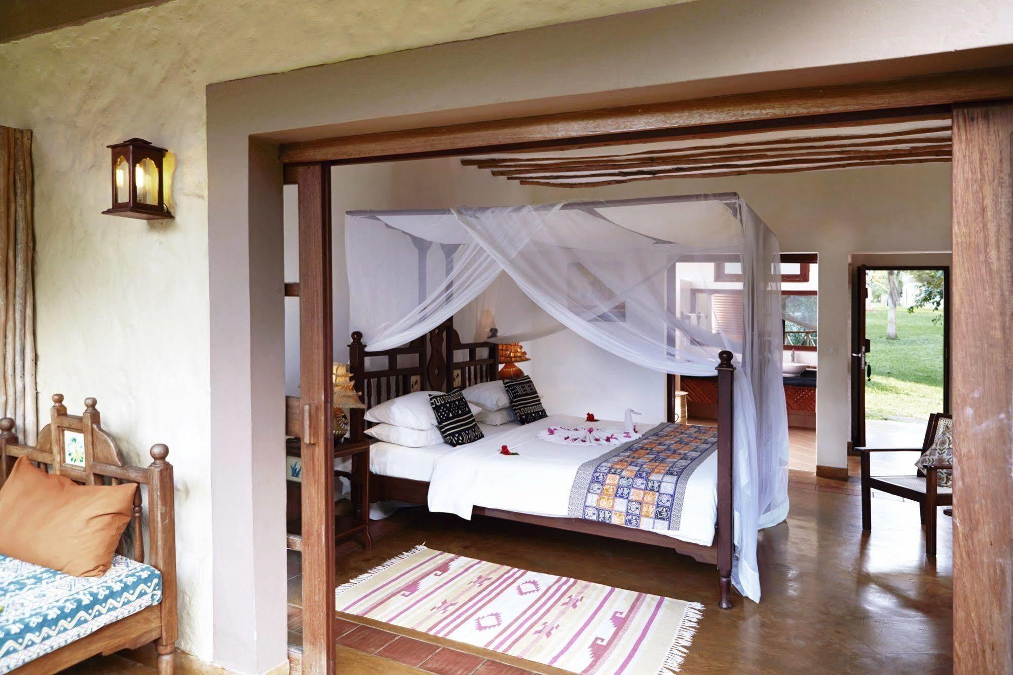 Neptune Palm Beach Boutique Resort & Spa Galu Esterno foto